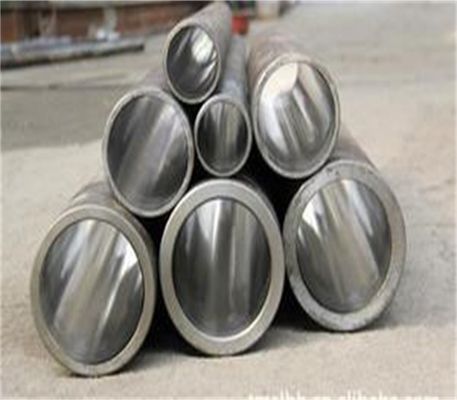 A tubulação de aço carbono Astm A106 4130 431 o tubo St52 estirado a frio 45# da elevada precisão do Api 5l Sch40 S355j2h Q320 afiou o tubo